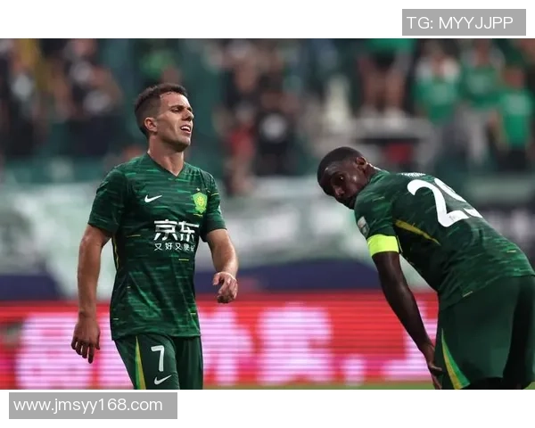 中超足球明星海报展现中国足球魅力与激情的视觉盛宴 中超足球明星海报展现中国足球魅力与激情的视觉盛宴