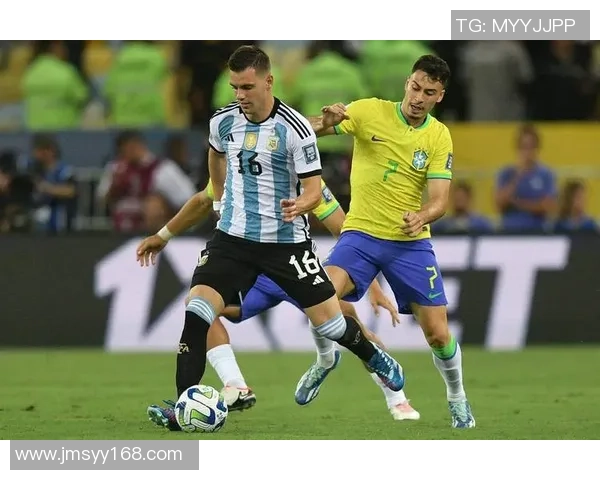 巴西黄头发足球明星的传奇旅程与辉煌成就揭秘