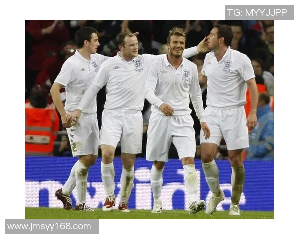 足球巨星风采尽显精彩瞬间集锦回顾与分析 足球巨星风采尽显精彩瞬间集锦回顾与分析