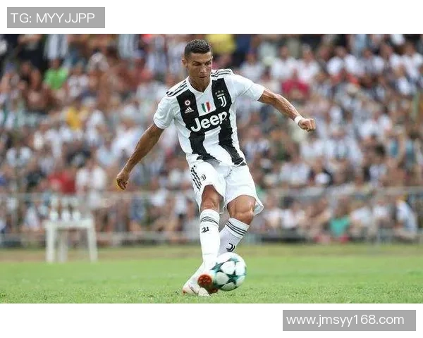 足球明星们的靴子时尚大揭秘：从梅西到C罗的独特选择与风格解析